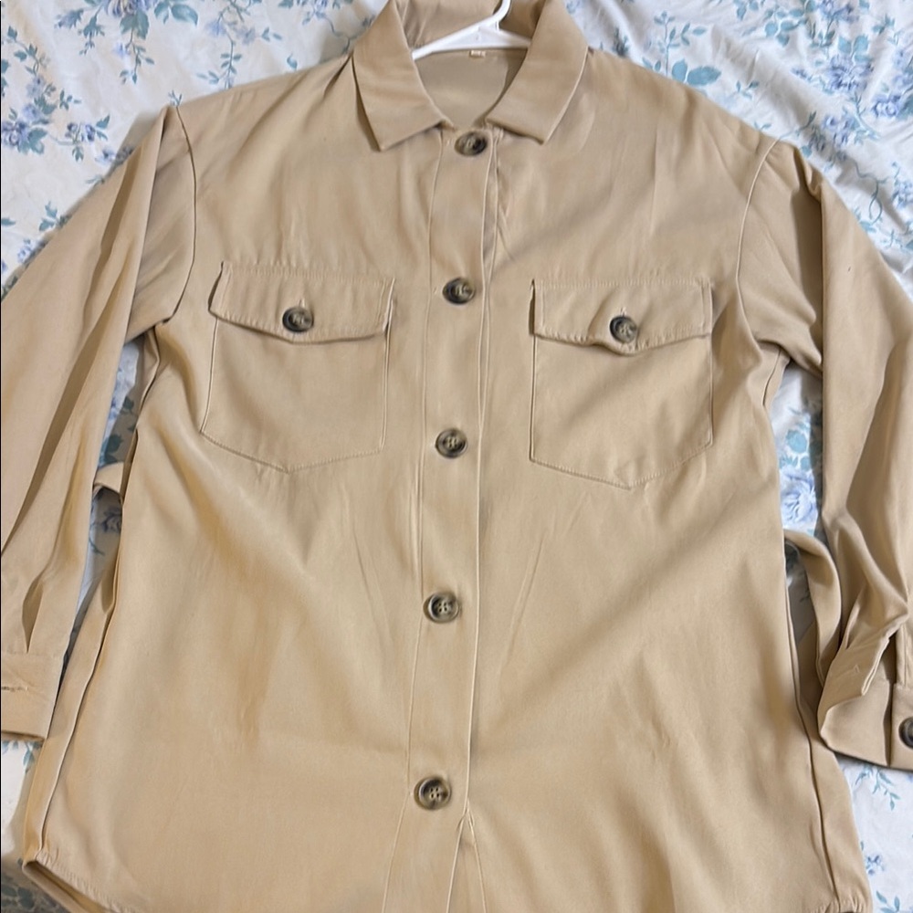 Women's Tan Button-Up Jacket
